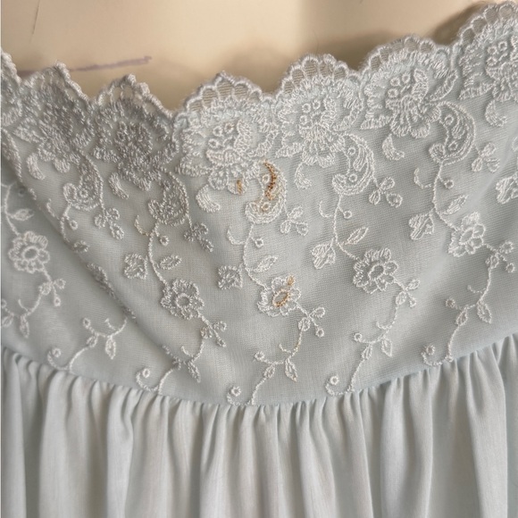 Vintage Shadowline 1960s Nightgown - Picture 5 of 7
